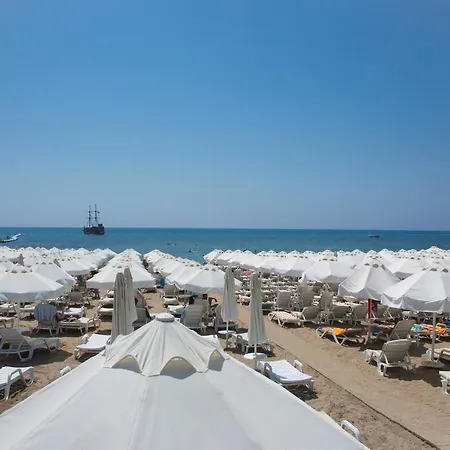 Random By Lookbookholiday Ξενοδοχείο 4*