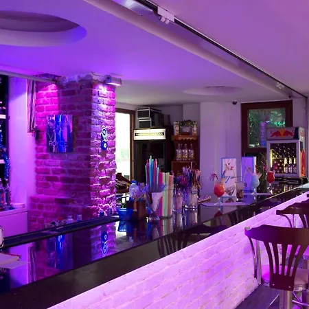 Hotel Random By Lookbookholiday