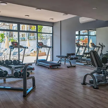 Random By Lookbookholiday 호텔 4*